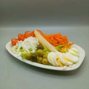 Ensalada mixta de Kaioba Tortillas, fresca y saludable, lista para disfrutar